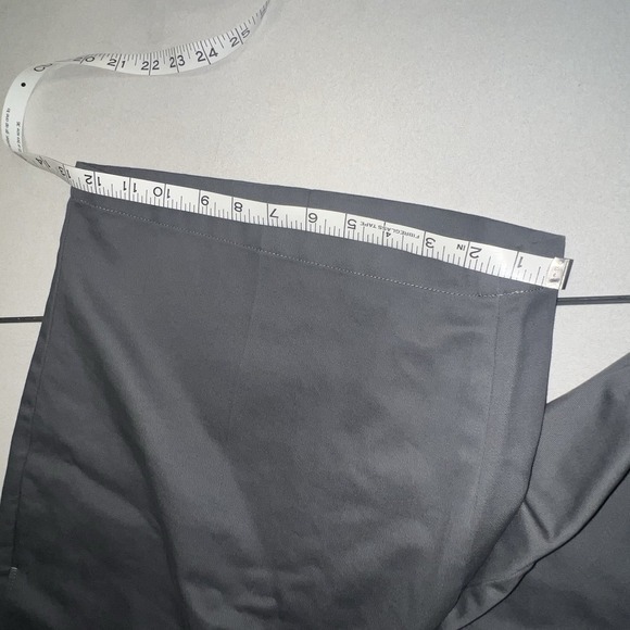 Lands End Mens Traditional Fit Flat Front Shorts Gray Size 42 - Picture 14 of 15